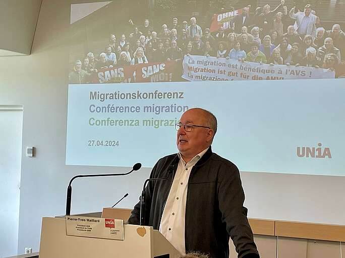 O Presidente da USS, Pierre-Yves Maillard, fala à Conferência da Migração do Unia.